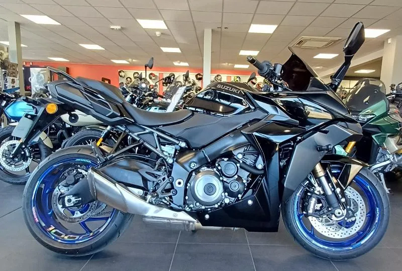 GSXS 1000 GT