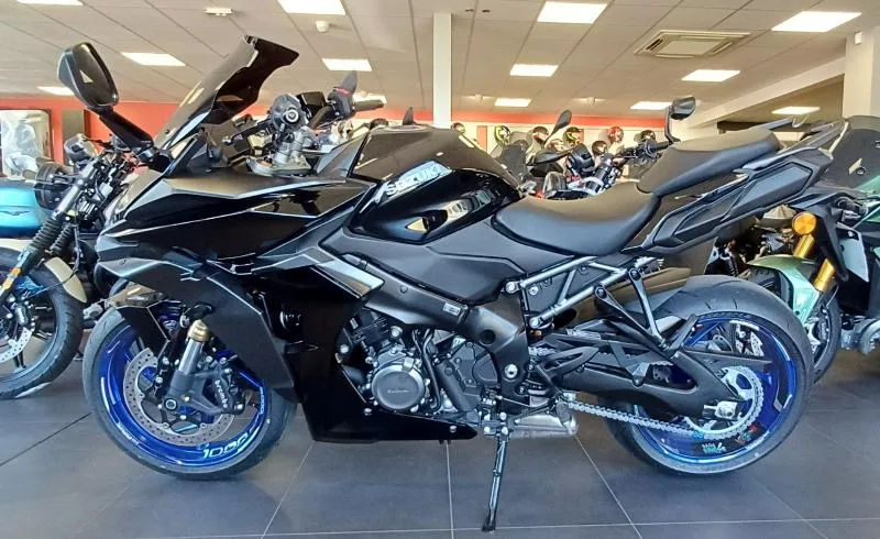GSXS 1000 GT