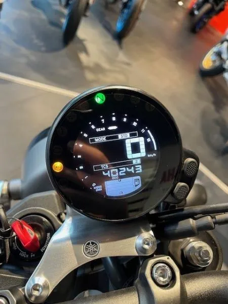 XSR 900