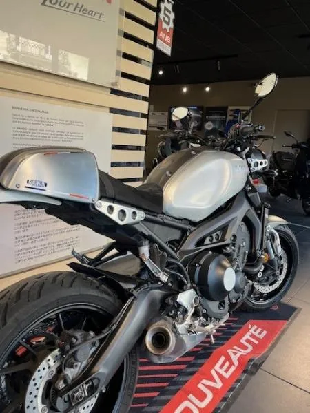 XSR 900