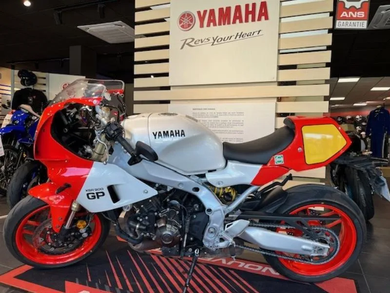 XSR 900 GP