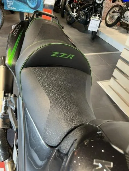 ZZR 1400