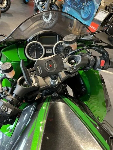 ZZR 1400