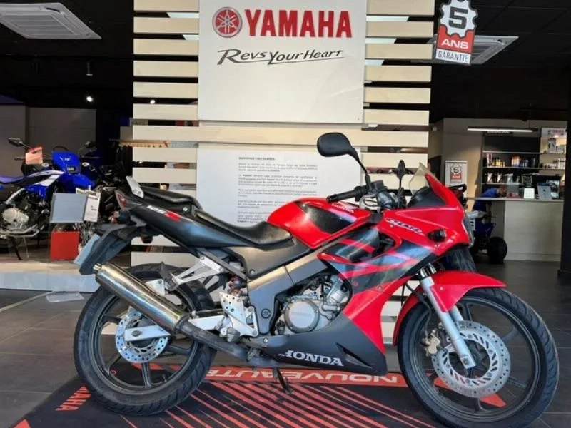 CB 125  R
