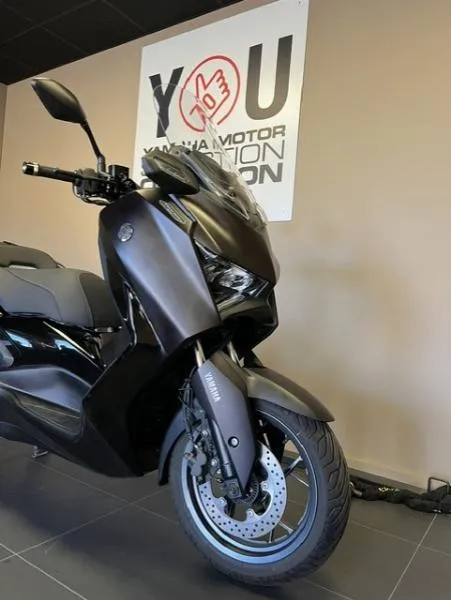 XMAX 125 TECH MAX