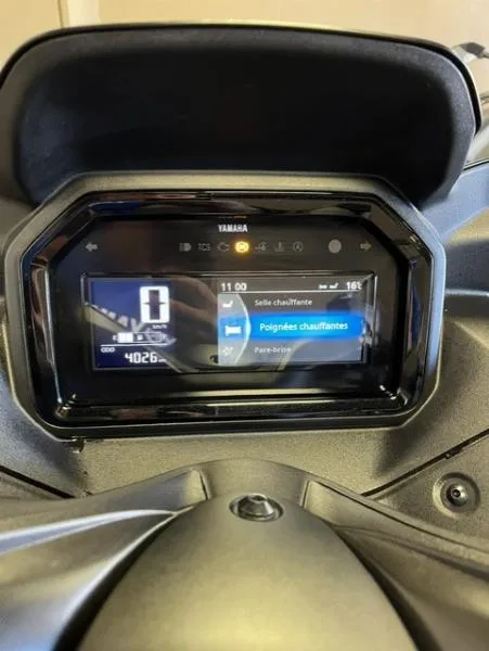 XMAX 125 TECH MAX