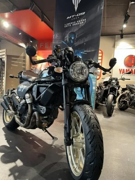 SCRAMBLER
