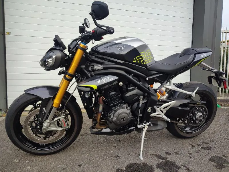 SPEED TRIPLE 1200 RS