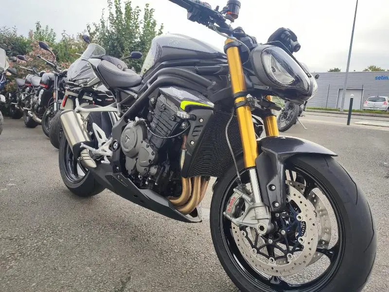 SPEED TRIPLE 1200 RS