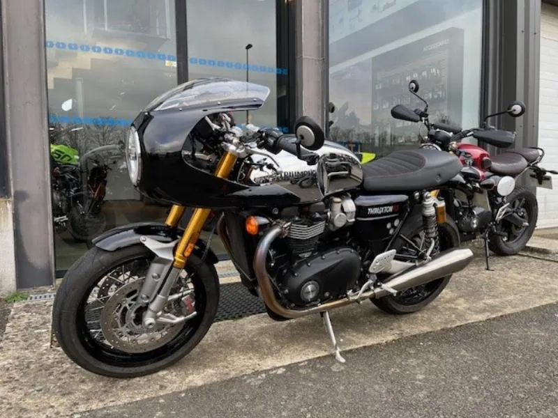 THRUXTON 1200 RS