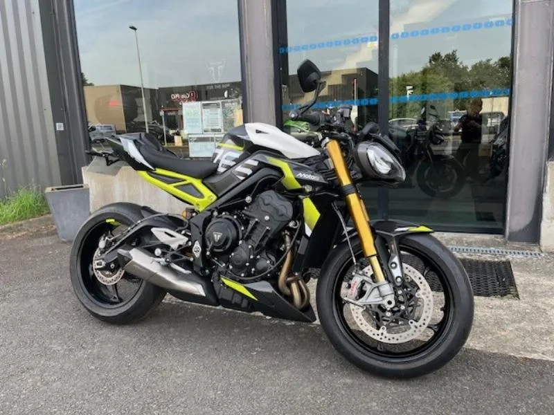 STREET TRIPLE 765 MOTO2 EDITION