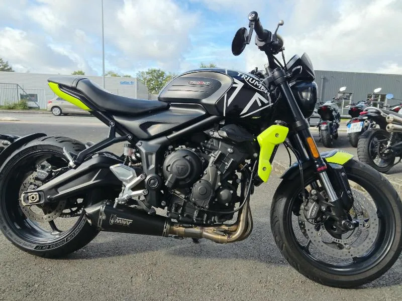 TRIDENT 660