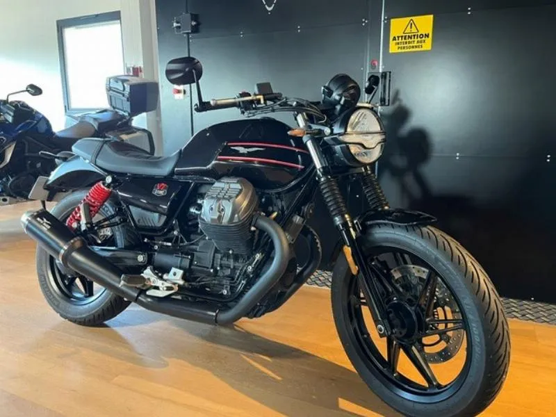 V7 SPORT 850