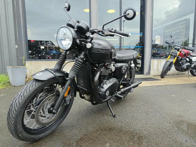 BONNEVILLE T120 ACE