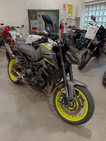 MT09 2019