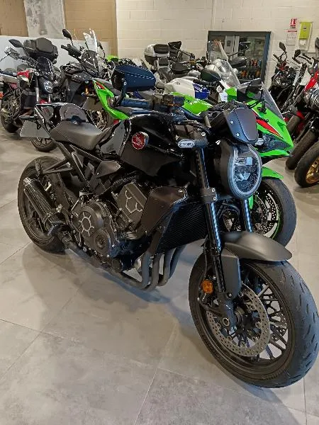 CB 1000 R