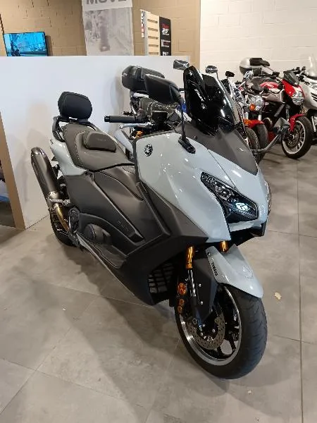 XP TMAX 560 TECH MAX