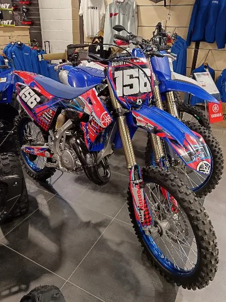 YZ 125