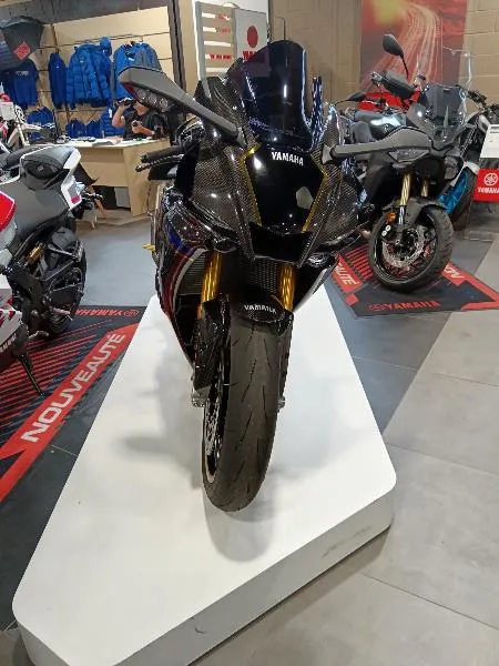 R1M