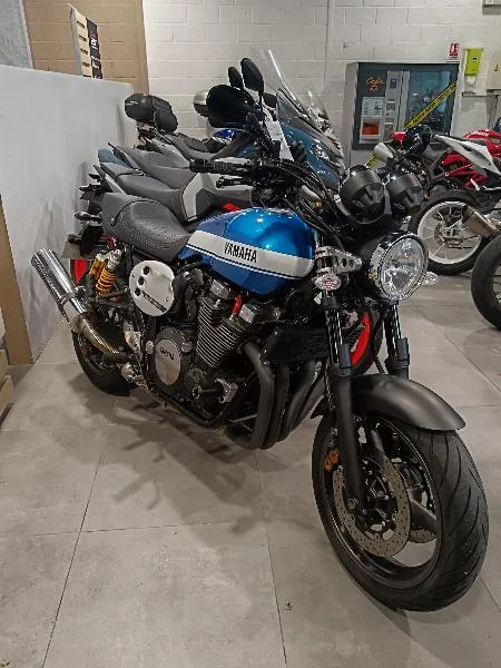 XJR 1300