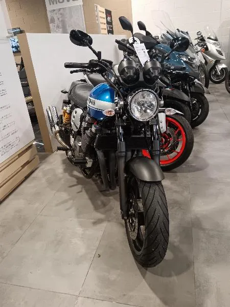 XJR 1300