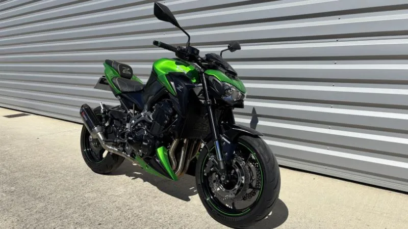 Kawazaki Z900