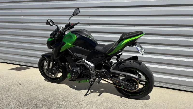 Kawazaki Z900