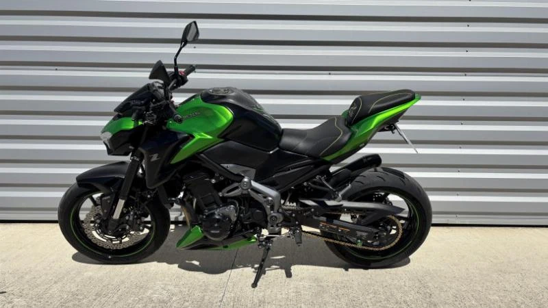Kawazaki Z900