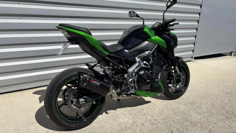 Kawazaki Z900