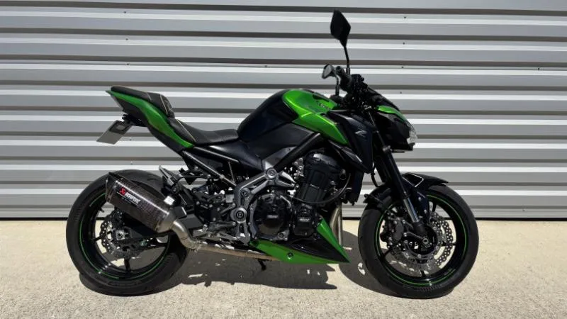 Kawazaki Z900