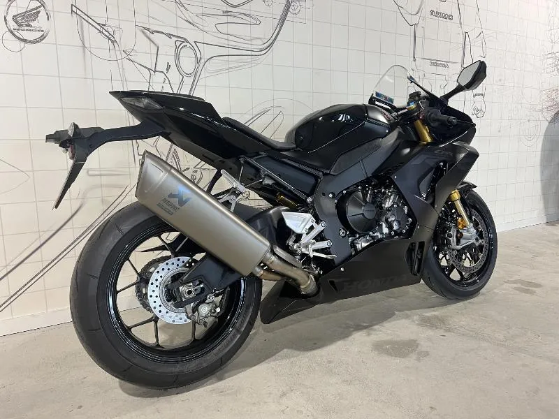 CBR 1000  RRR FIREBLADE SP