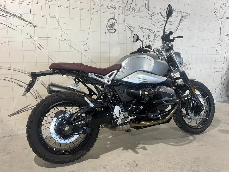 R NineT Scrambler