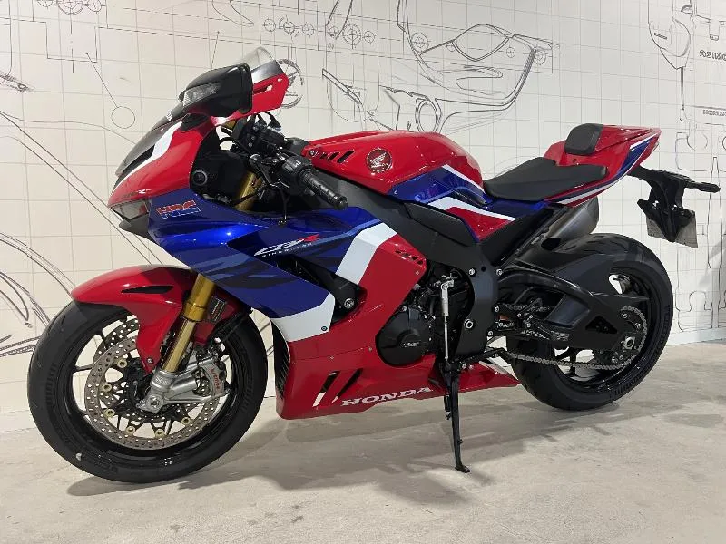 CBR 1000  RRR FIREBLADE SP