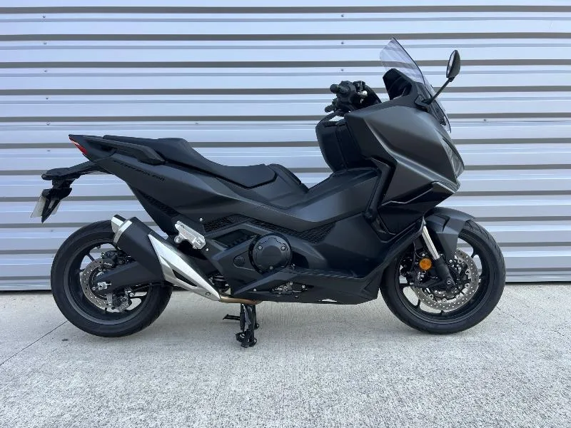 NSS FORZA 750