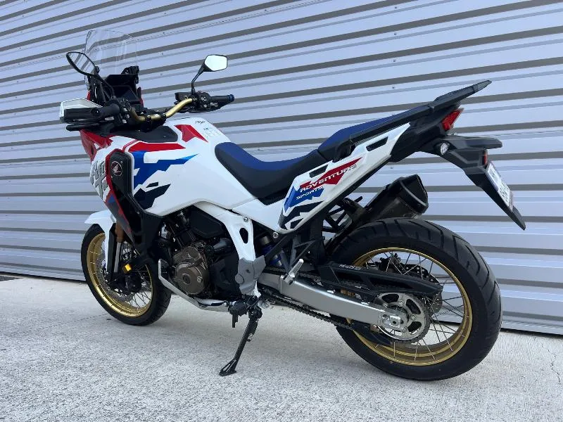 CRF 1100 L AFRICA TWIN  ADVENTURE SPORTS DCT