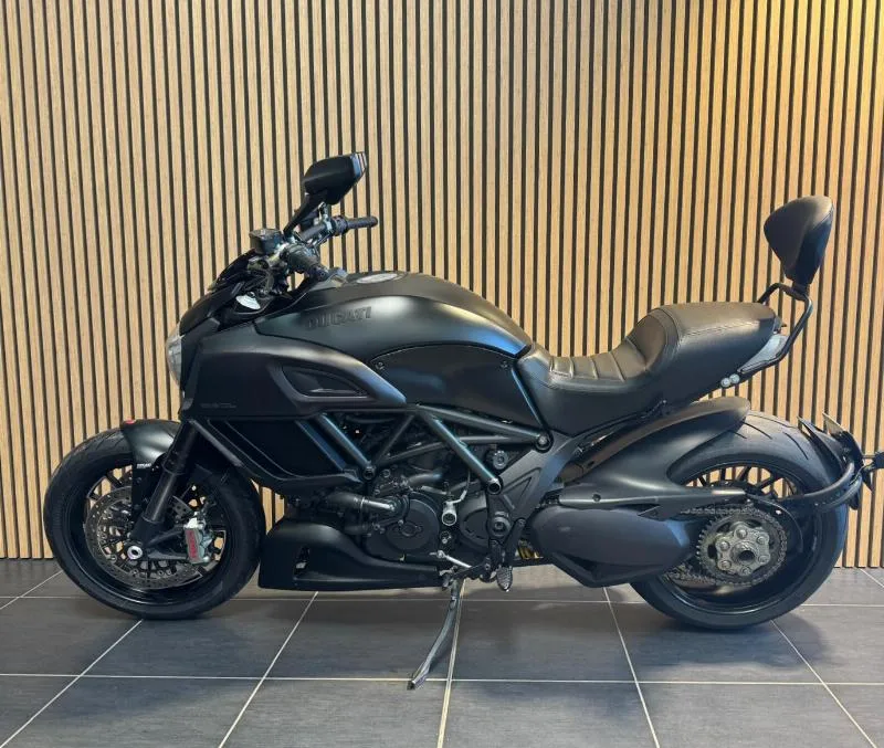 DIAVEL