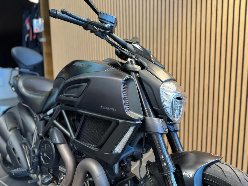 DIAVEL