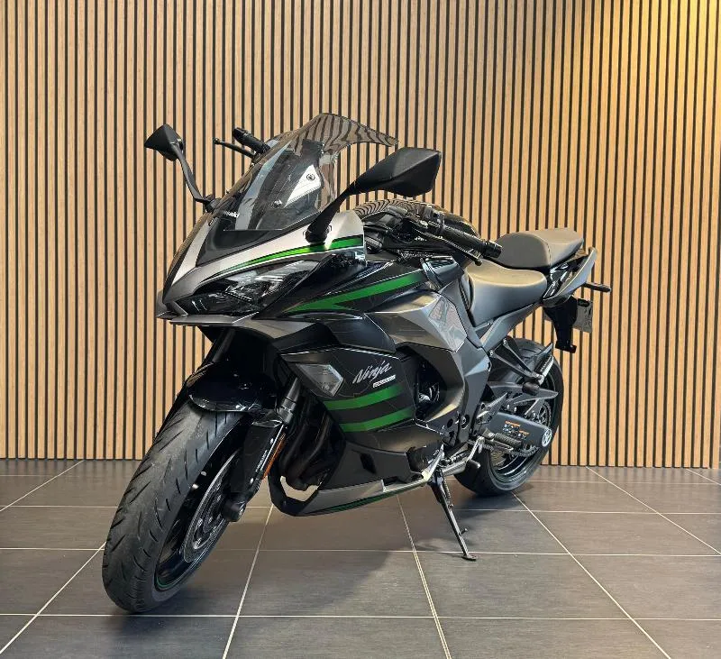 Z 1000 SX