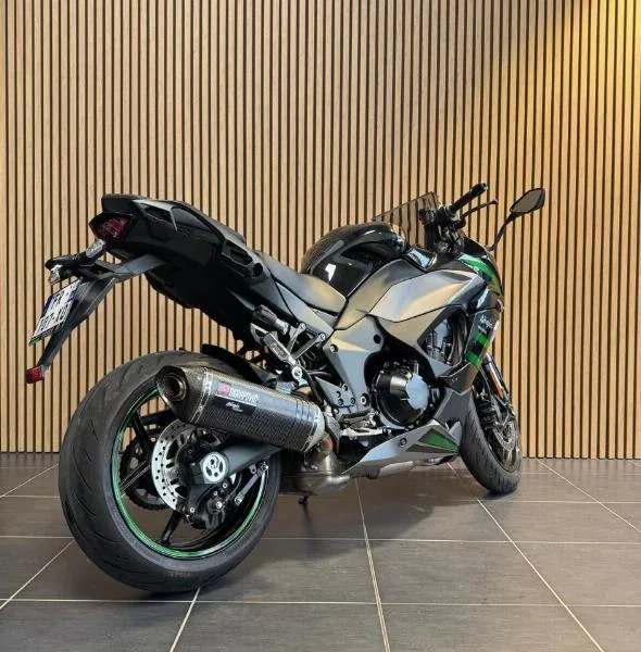 Z 1000 SX