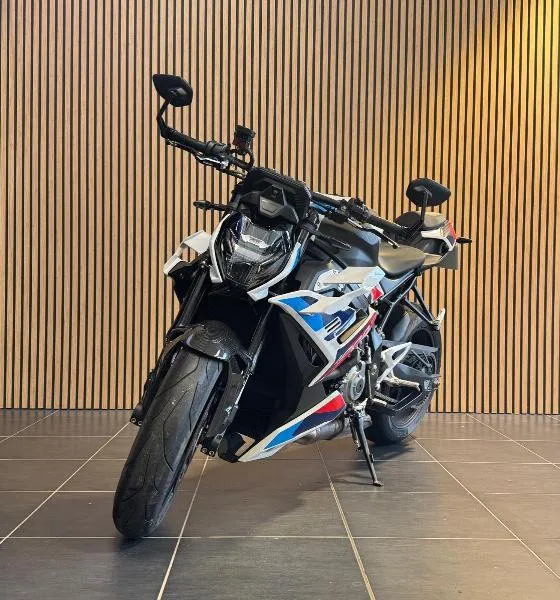 M 1000 R