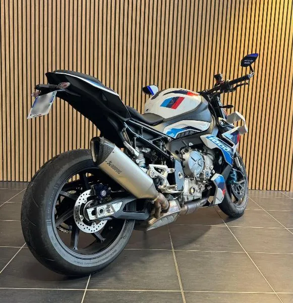 M 1000 R