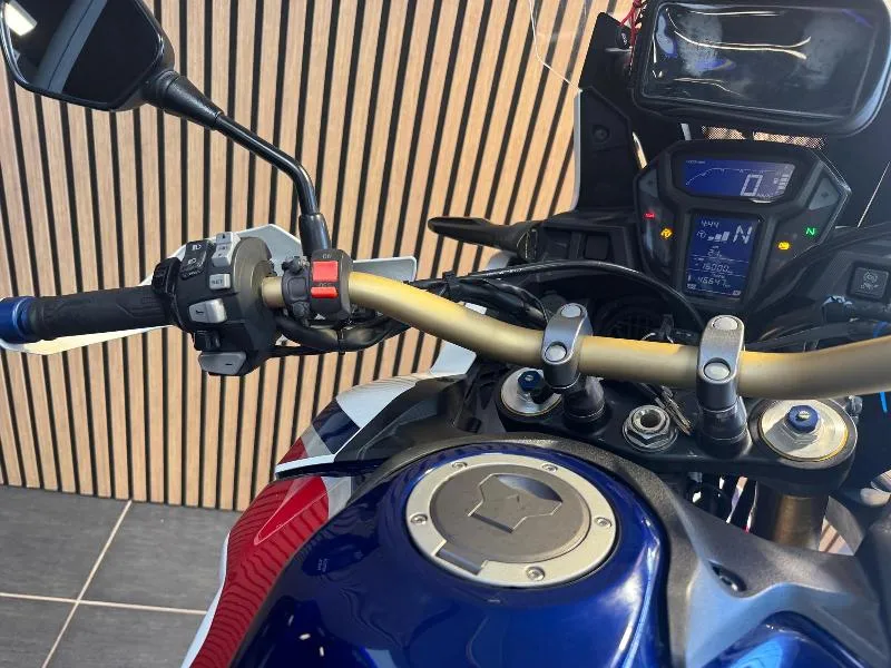 CRF 1000 AFRICA TWIN DCT