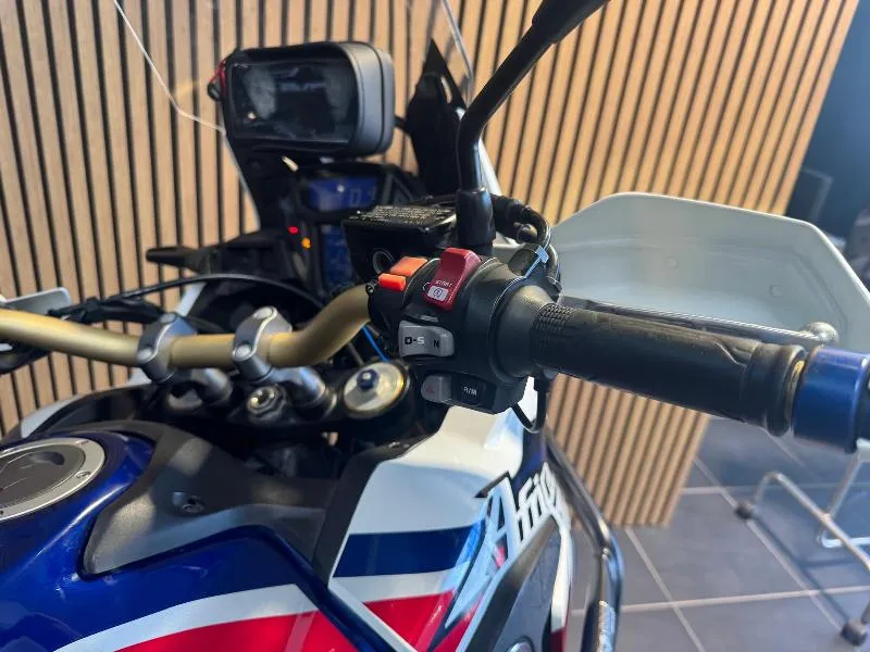 CRF 1000 AFRICA TWIN DCT