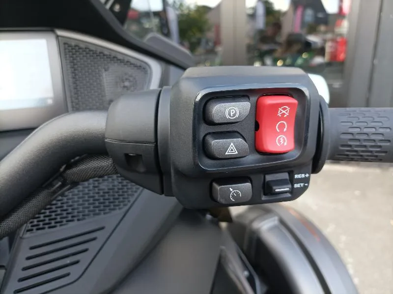 SPYDER RT