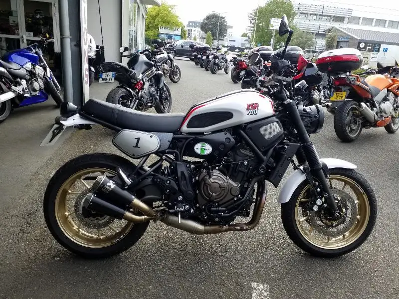 XSR 700 ABS