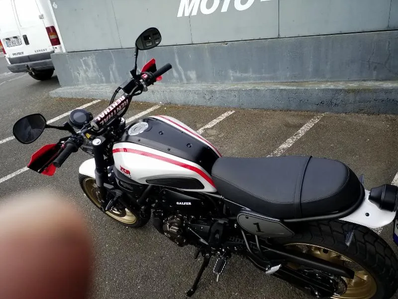 XSR 700 ABS