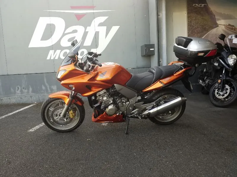 CBF 1000 2006