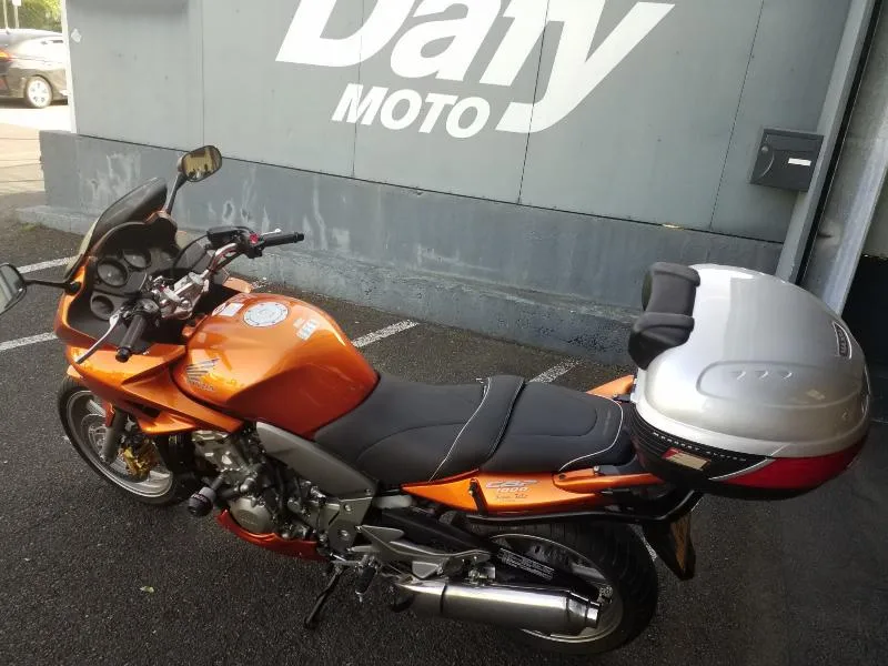 CBF 1000