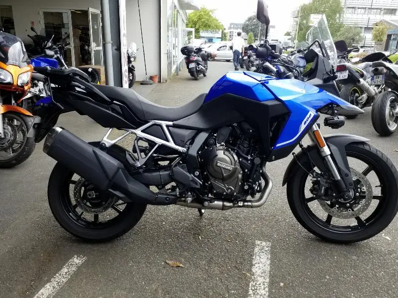 DL VSTROM 800DE