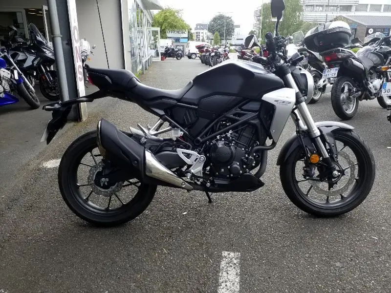 CB 500 F